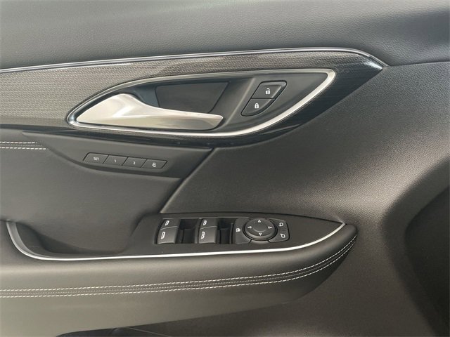 Certified 2023 Buick Envision Essence w/ Sport Touring Package image 23