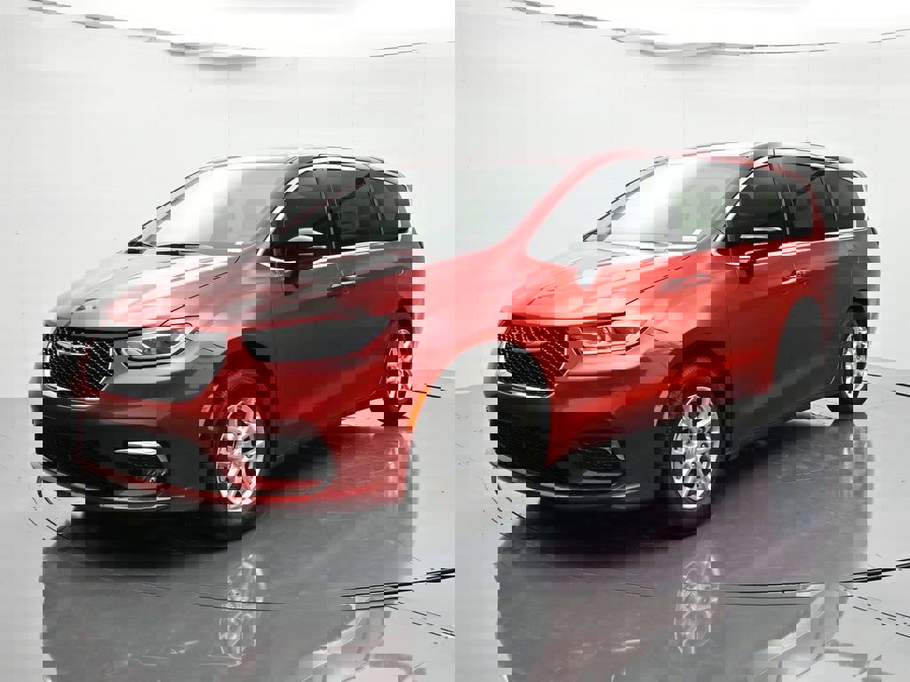 New 2026 Chrysler Pacifica Select image 1