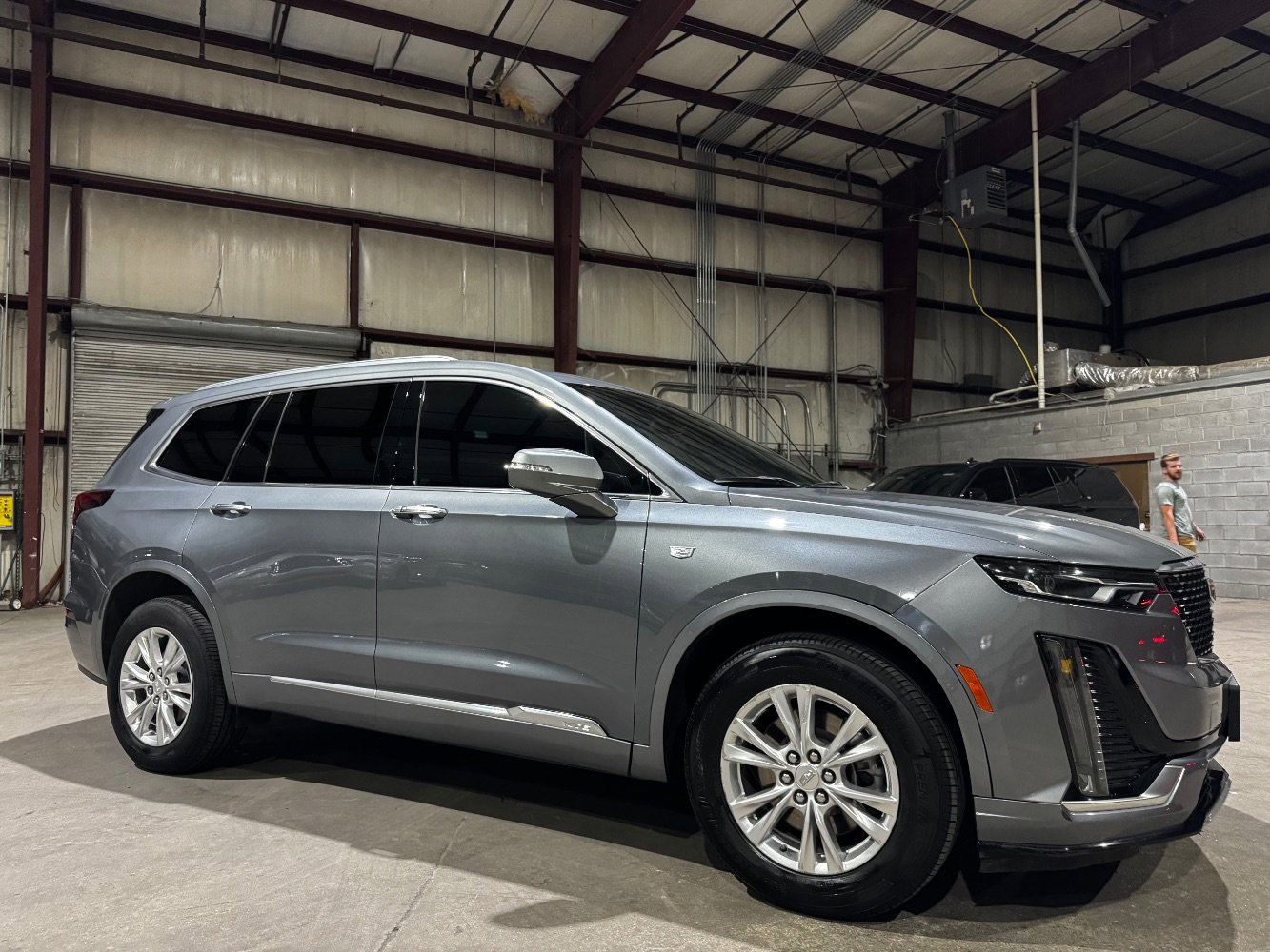Used 2022 Cadillac XT6 Luxury image 3