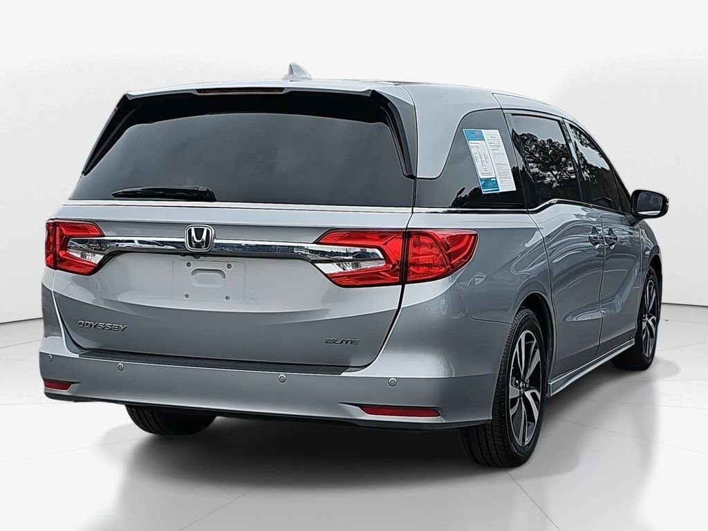Used 2018 Honda Odyssey Elite image 5