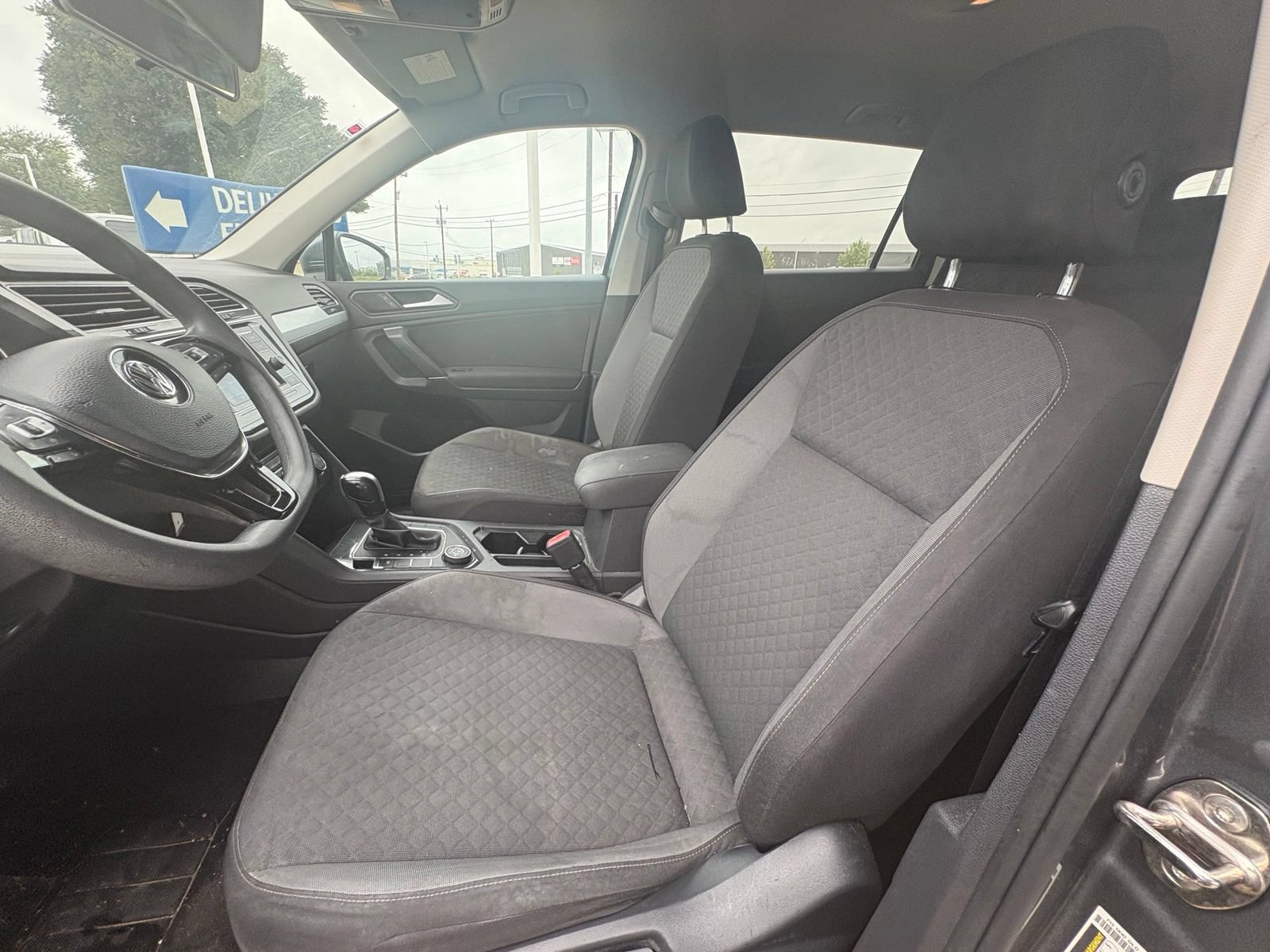 Used 2020 Volkswagen Tiguan S w/ 3rd Row Seat Package AWD/4WD image 14