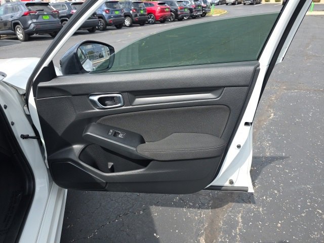 Used 2025 Honda Civic Sport image 35
