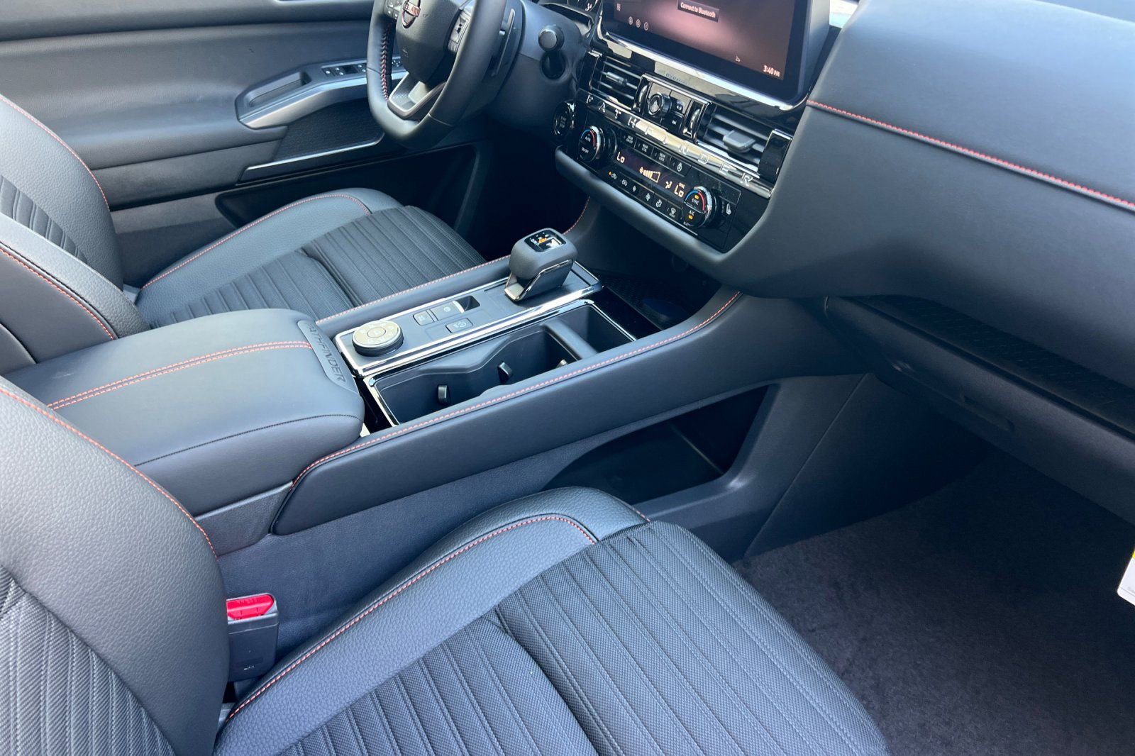 New 2026 Nissan Pathfinder Rock Creek AWD/4WD image 13