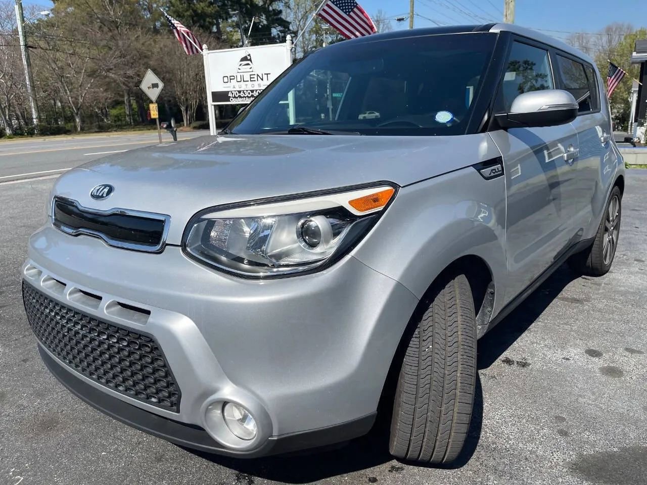 Used 2014 Kia Soul ! w/ Sun & Sound Package image 3