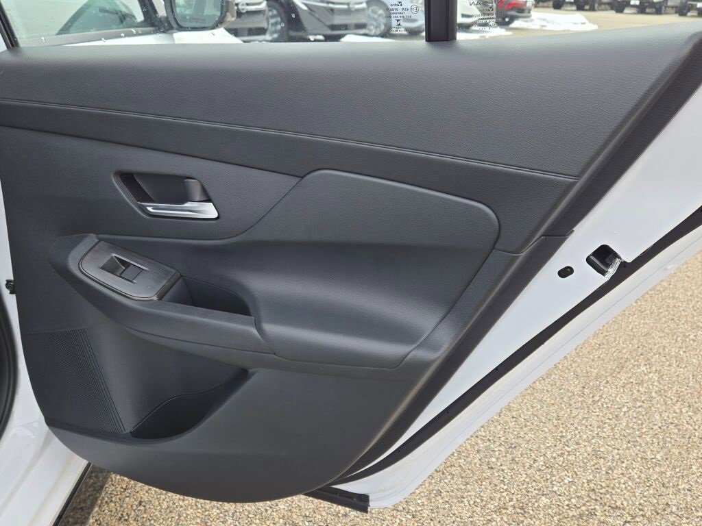 New 2026 Nissan Sentra SR image 10