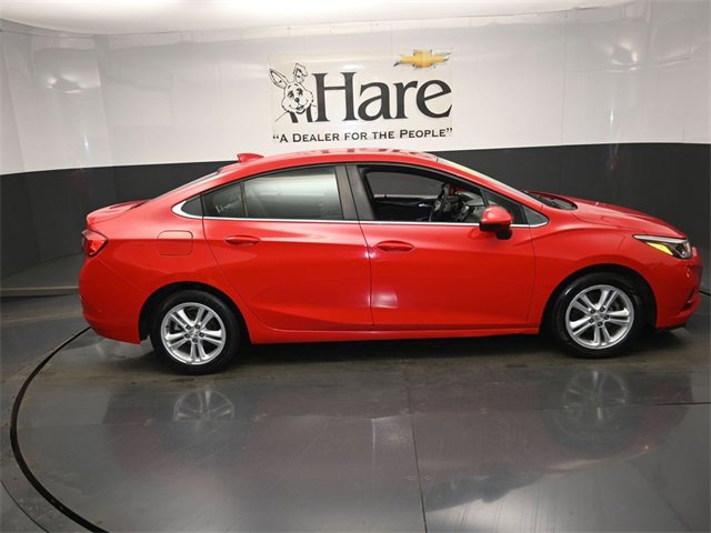 Used 2018 Chevrolet Cruze LT image 30