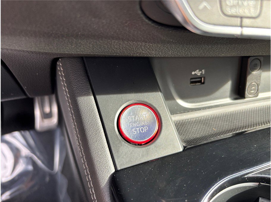 Used 2023 Audi S4 Prestige w/ Prestige Package image 30