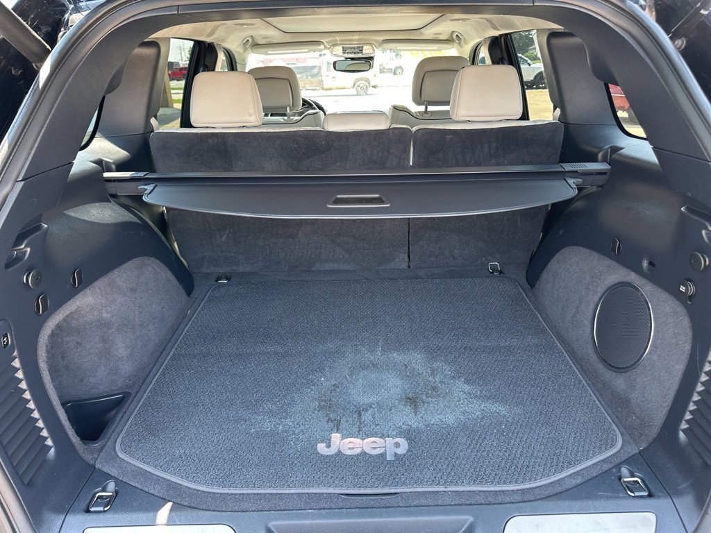 Used 2019 Jeep Grand Cherokee Summit image 8