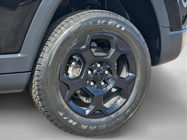Used 2023 Jeep Compass Trailhawk w/ Trailhawk Elite Group AWD/4WD image 29