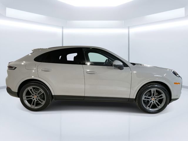 New 2026 Porsche Cayenne Coupe AWD/4WD image 5