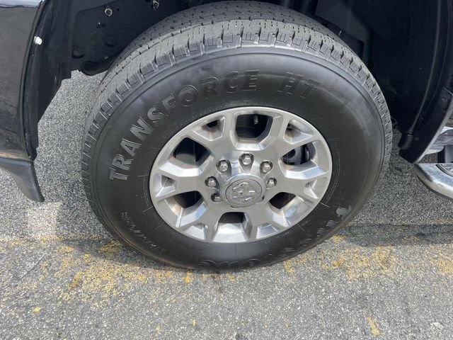 Used 2024 RAM 2500 Laramie image 12