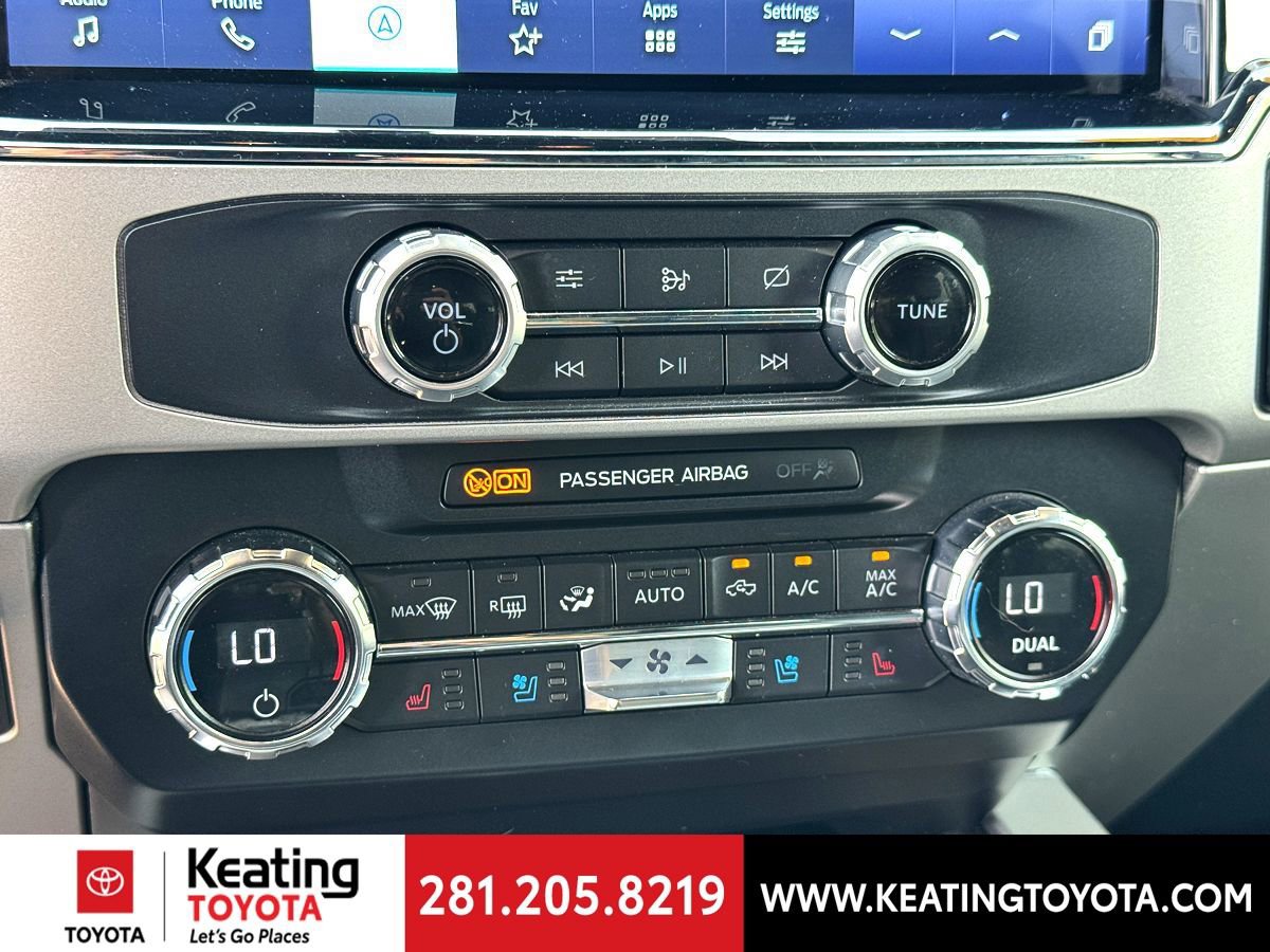 Used 2022 Ford F250 Lariat w/ Lariat Ultimate Package AWD/4WD image 19