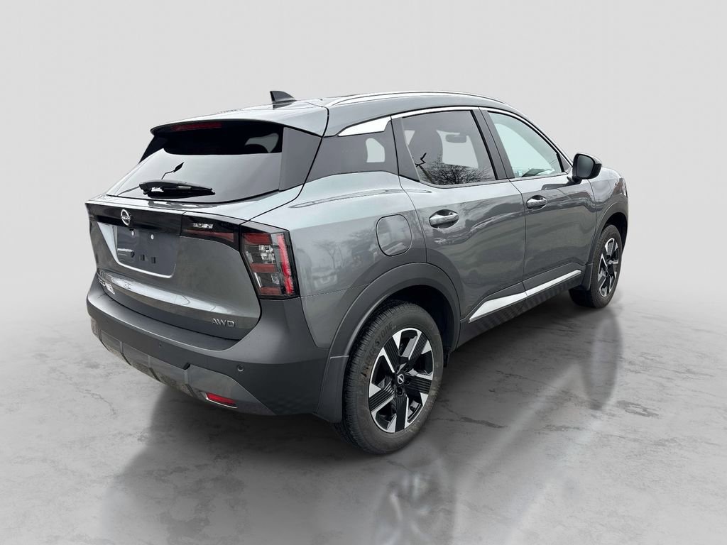 Used 2026 Nissan Kicks SV w/ SV Premium Package image 5