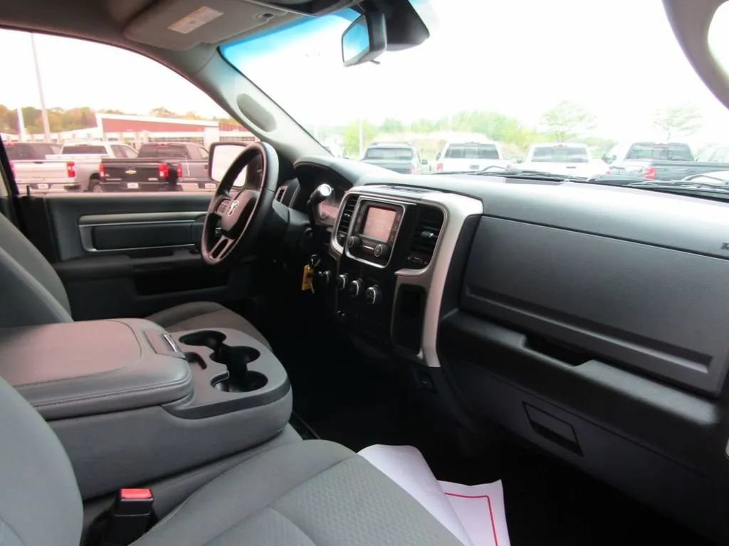 Used 2015 RAM 2500 SLT AWD/4WD image 11