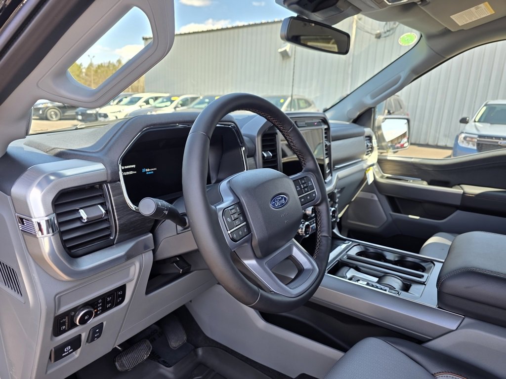 New 2025 Ford F150 Lariat w/ Equipment Group 501A Mid image 15