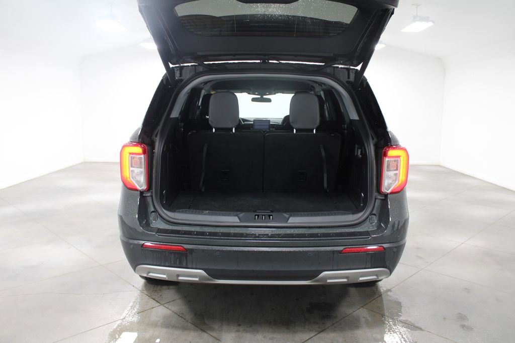 Used 2023 Ford Explorer XLT w/ Equipment Group 202A image 14