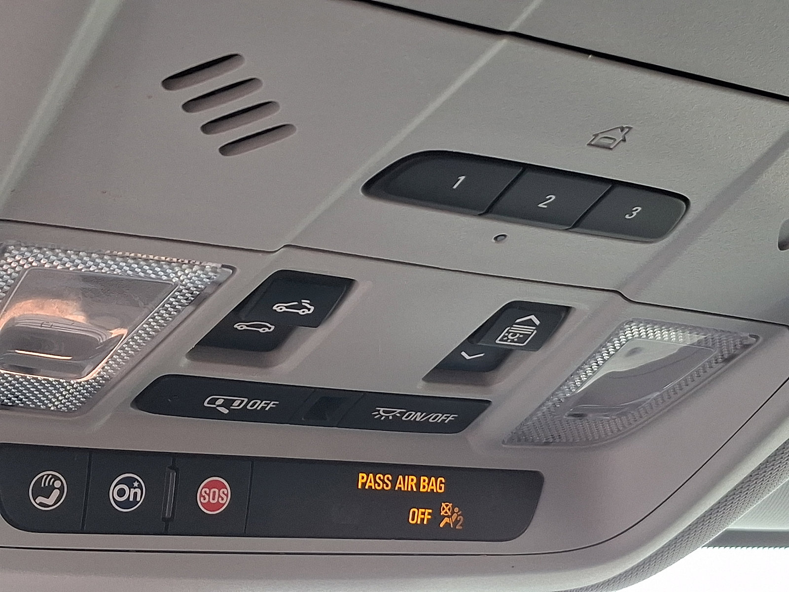 Used 2020 Chevrolet Blazer LT image 28