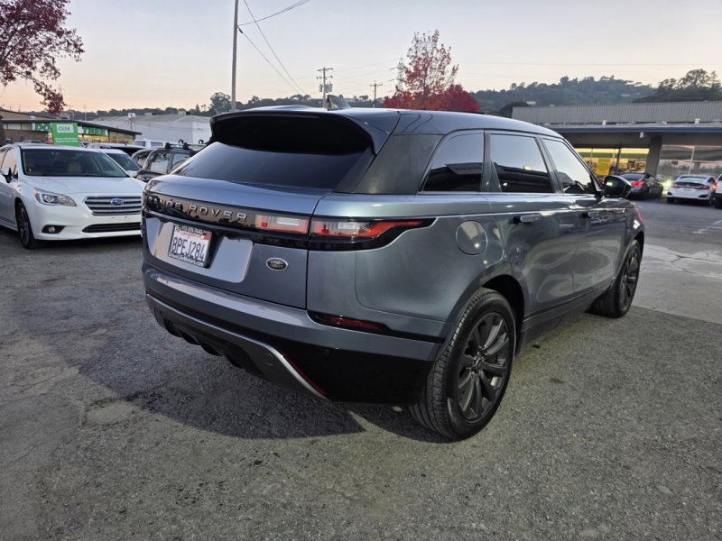 Used 2020 Land Rover Range Rover Velar R-Dynamic S image 5