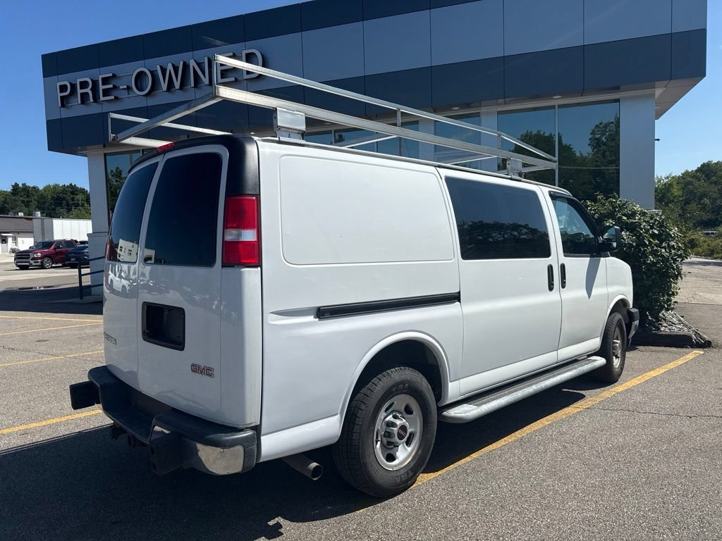 Used 2019 GMC Savana 2500 w/ Driver Convenience Package RWD image 3