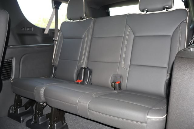 New 2026 GMC Yukon XL Elevation w/ Elevation Premium Package RWD image 15