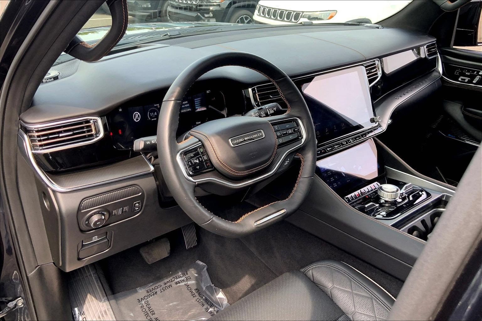 Certified 2025 Jeep Grand Wagoneer L Series III w/ Rear Seat Video Group 1 AWD/4WD image 16