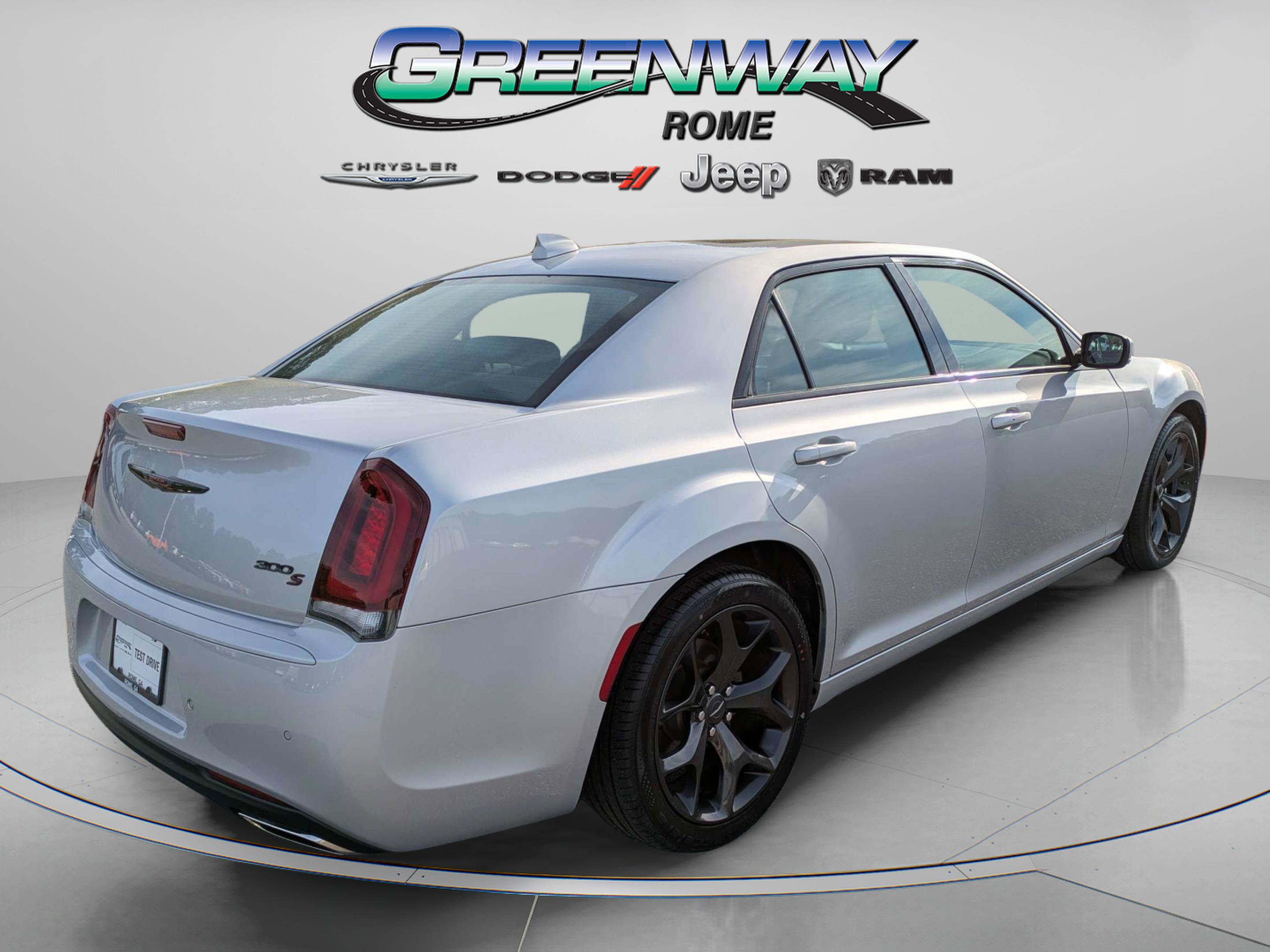 Used 2022 Chrysler 300 S w/ Comfort Group image 7