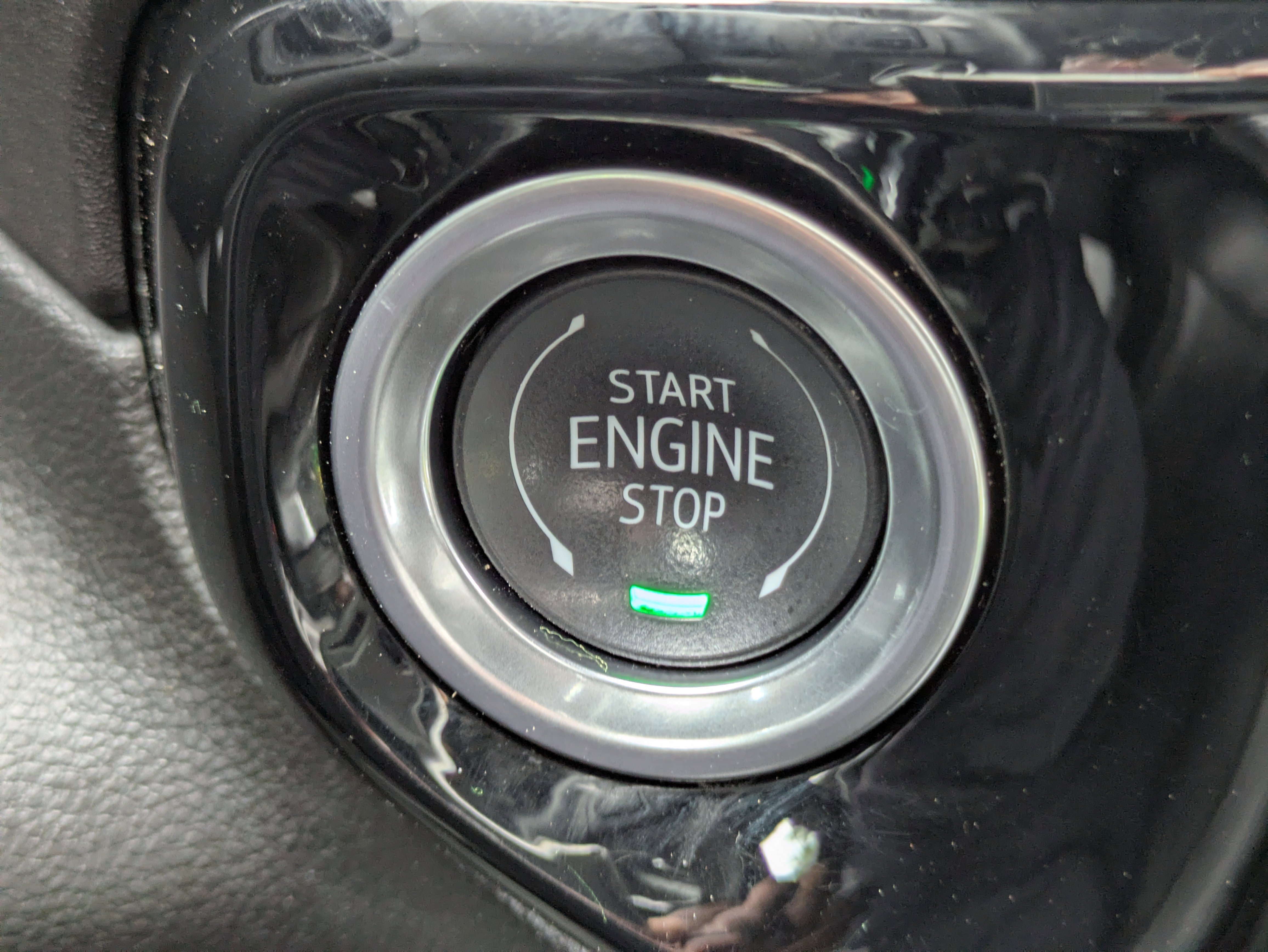 Used 2025 Chevrolet Silverado 2500 LTZ w/ LTZ Plus Package image 21