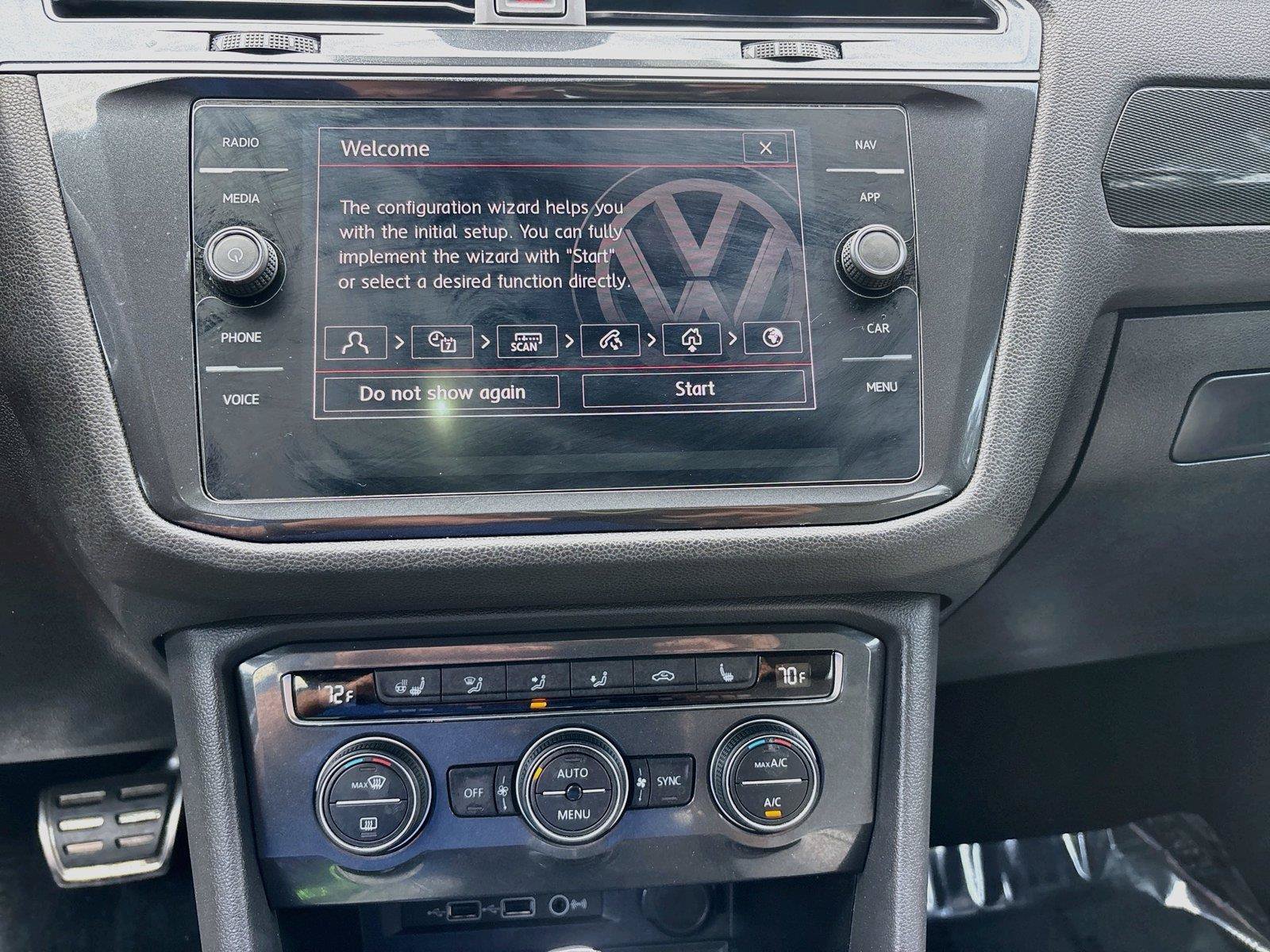Used 2020 Volkswagen Tiguan SEL Premium R-Line w/ 3rd Row Seat Package AWD/4WD image 11