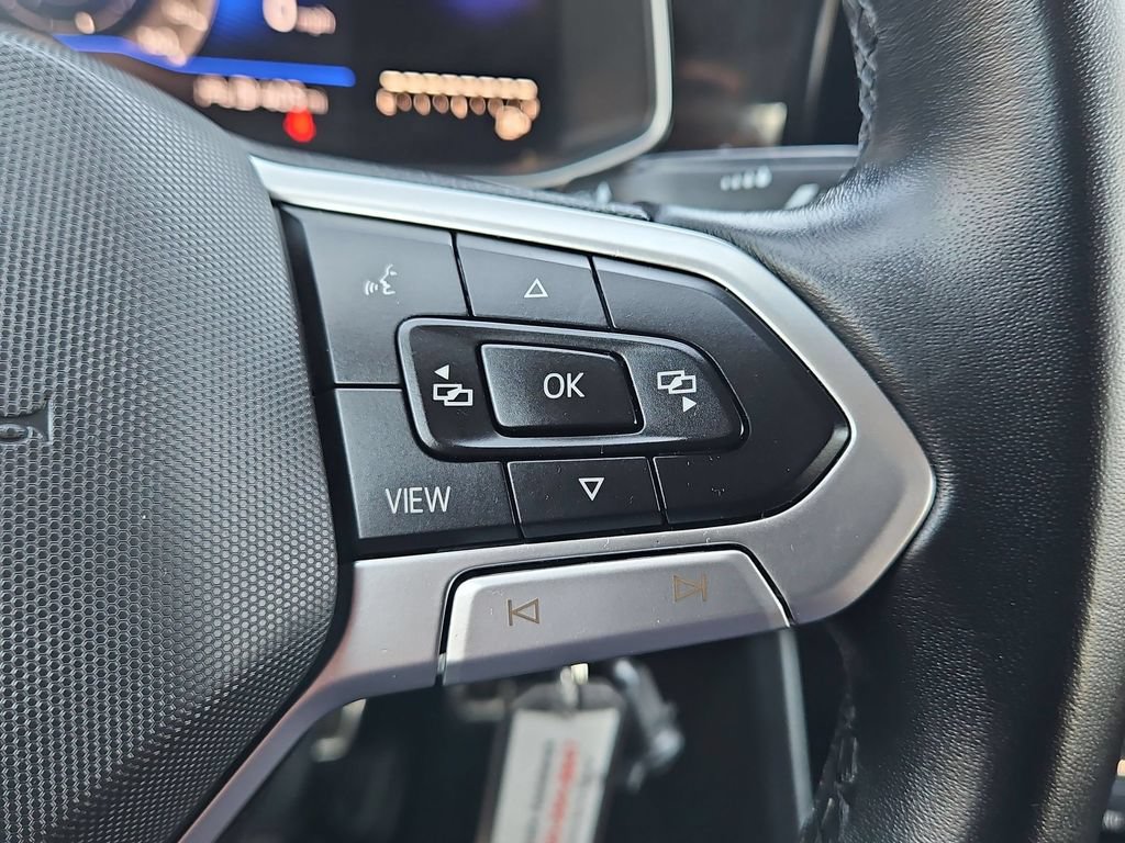 Used 2025 Volkswagen Jetta Sport FWD image 22