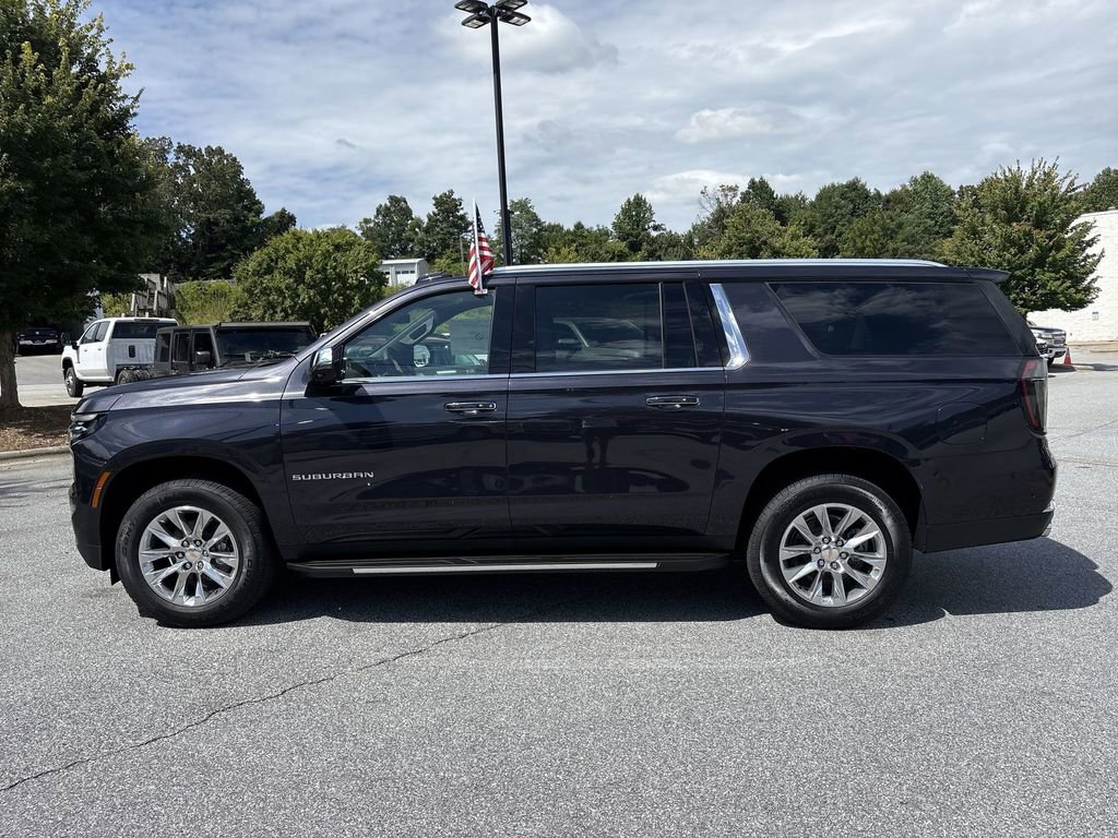 New 2025 Chevrolet Suburban Premier image 5