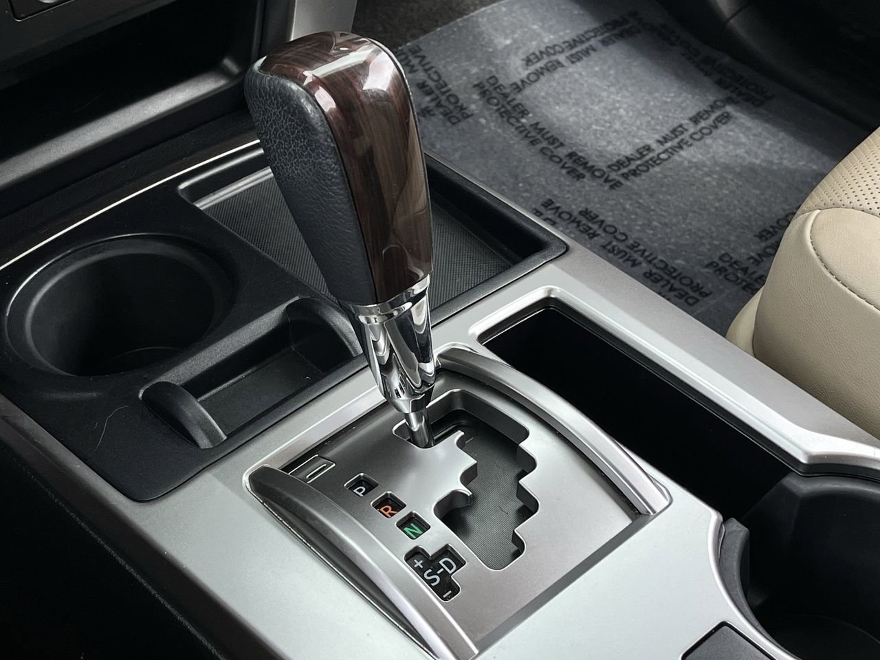Used 2020 Toyota 4Runner Limited RWD image 17