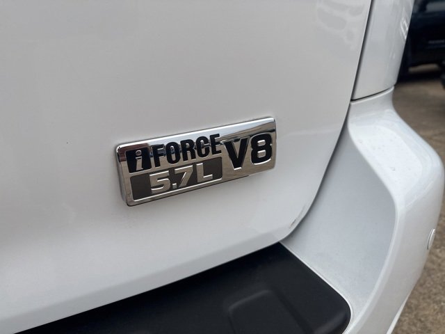 Used 2015 Toyota Sequoia Limited image 10