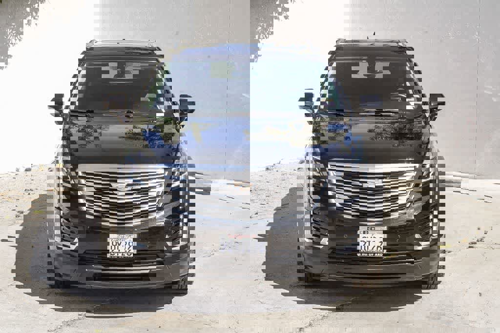 Used 2019 Cadillac XT5 Premium Luxury image 2