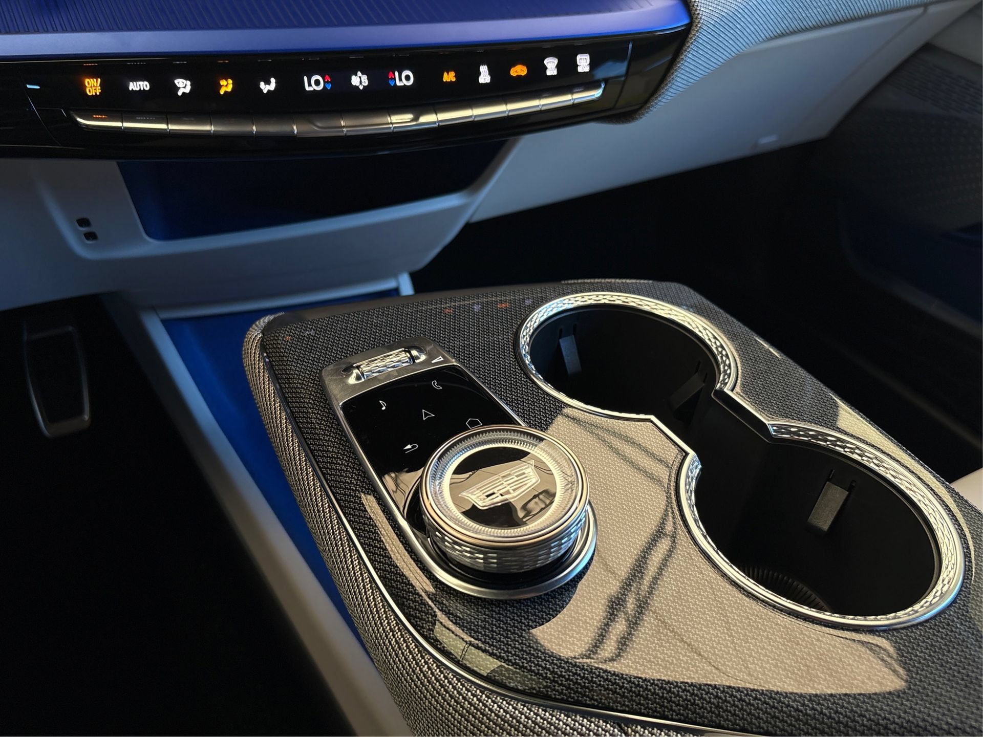 New 2026 Cadillac Optiq Luxury 1 RWD image 26