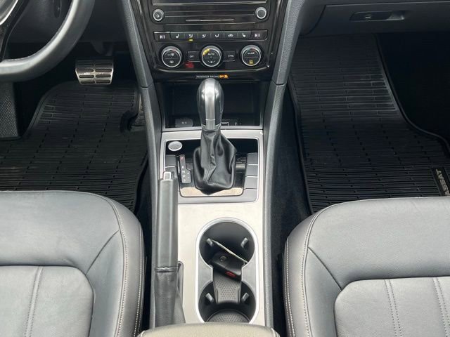 Certified 2020 Volkswagen Passat 2.0T SEL image 16