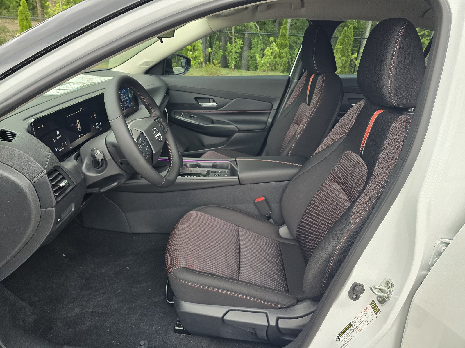 New 2026 Nissan Sentra SR w/ Floor Mat Package FWD image 12
