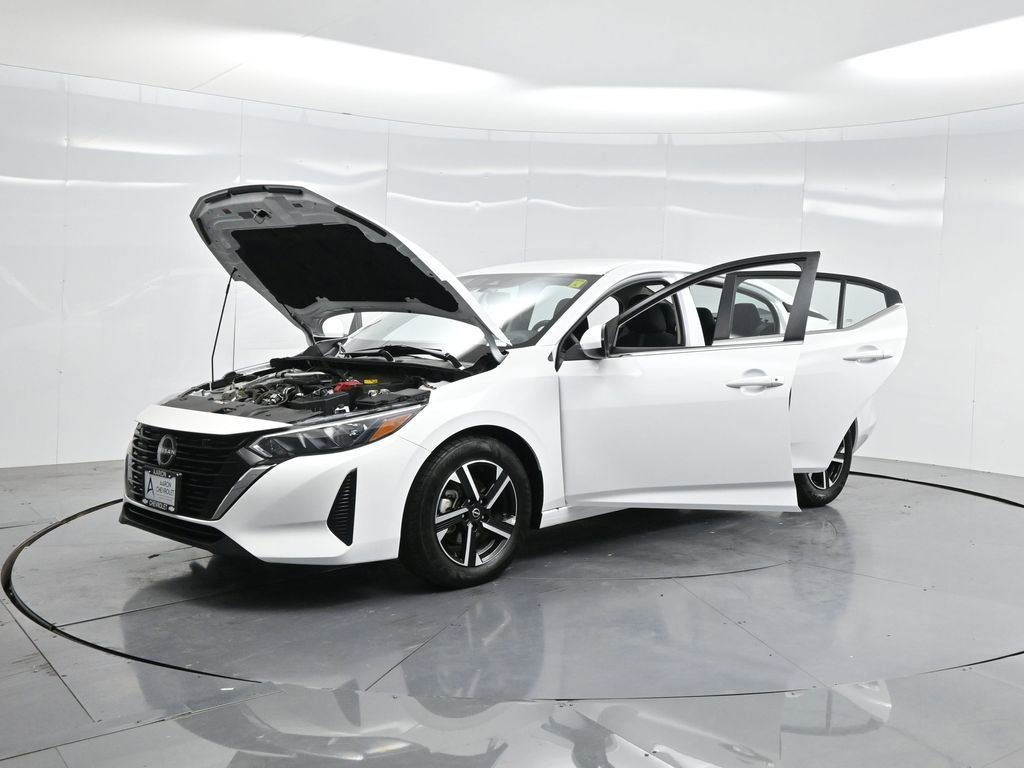 Used 2024 Nissan Sentra SV image 41