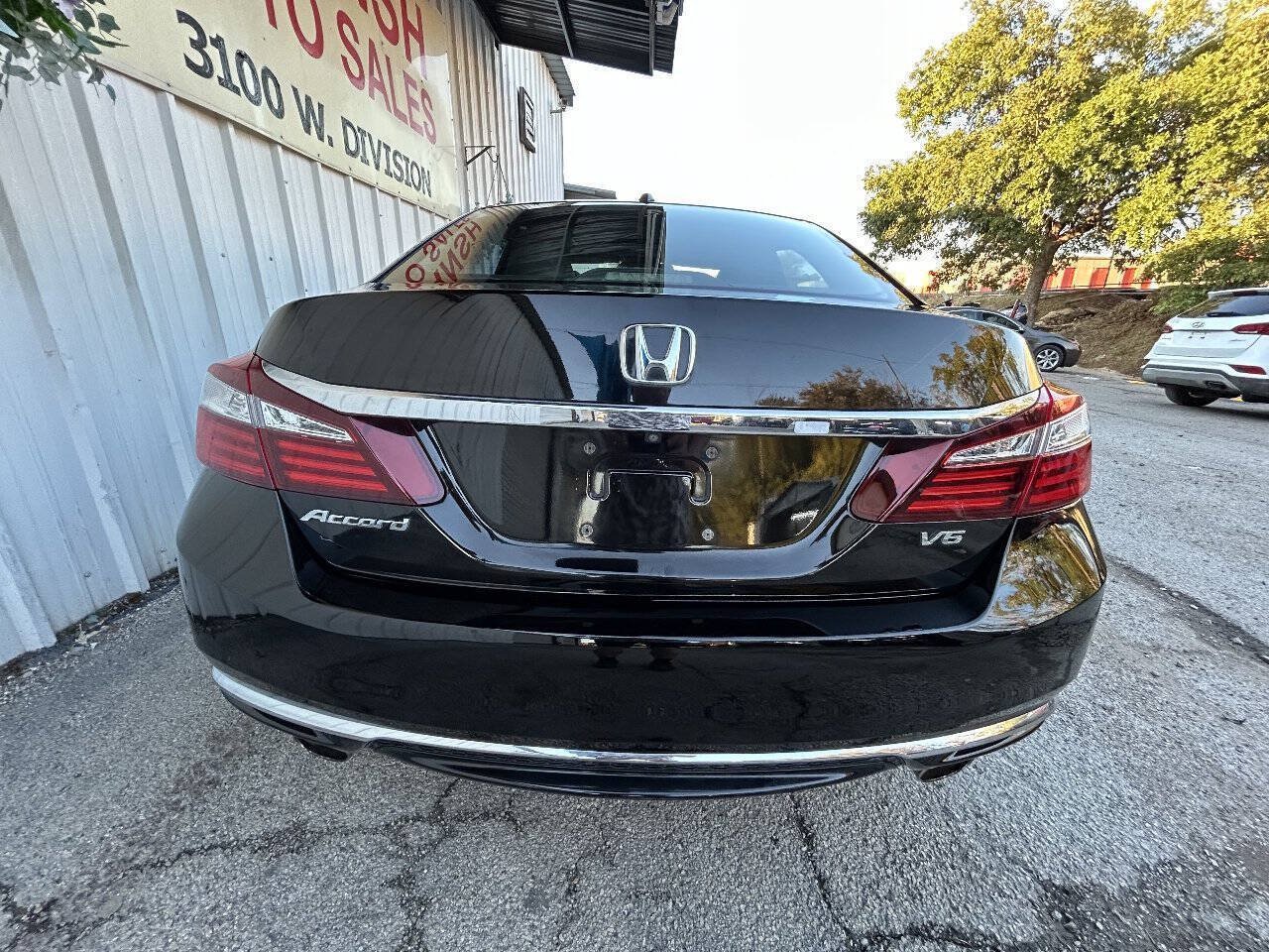 Used 2016 Honda Accord EX-L image 5