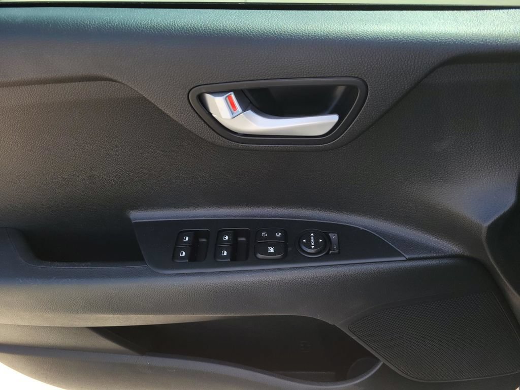 Used 2022 Kia Rio S w/ Technology Package FWD image 14