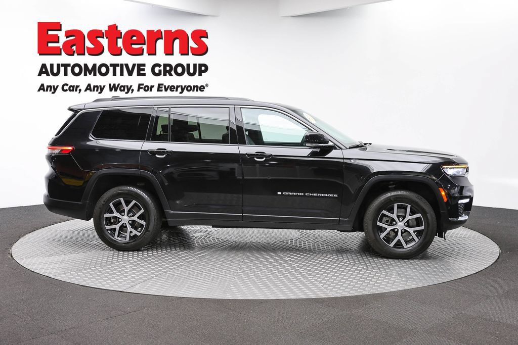 Used 2024 Jeep Grand Cherokee L Limited w/ Luxury Tech Group II AWD/4WD image 4