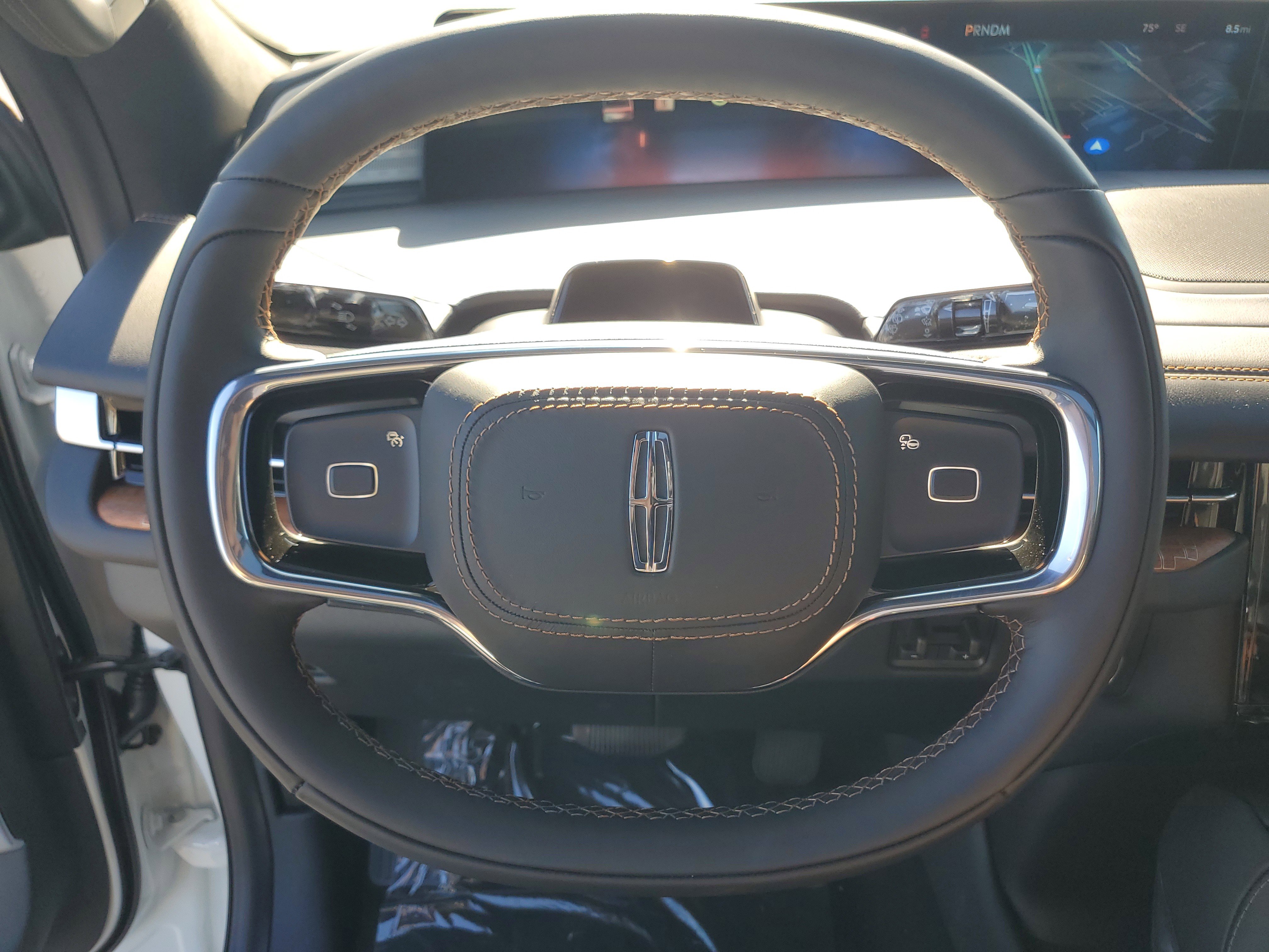 New 2025 Lincoln Navigator L Black Label image 16