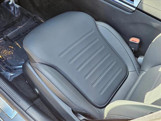 Certified 2025 Mercedes-Benz C 300 Sedan image 4