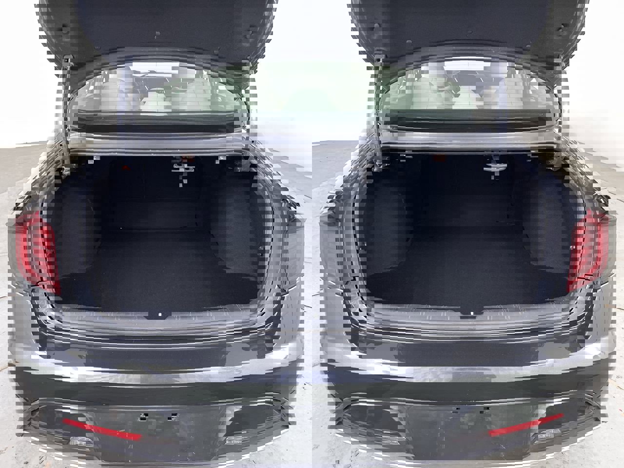 Used 2023 Hyundai Sonata SE w/ Cargo Package image 20