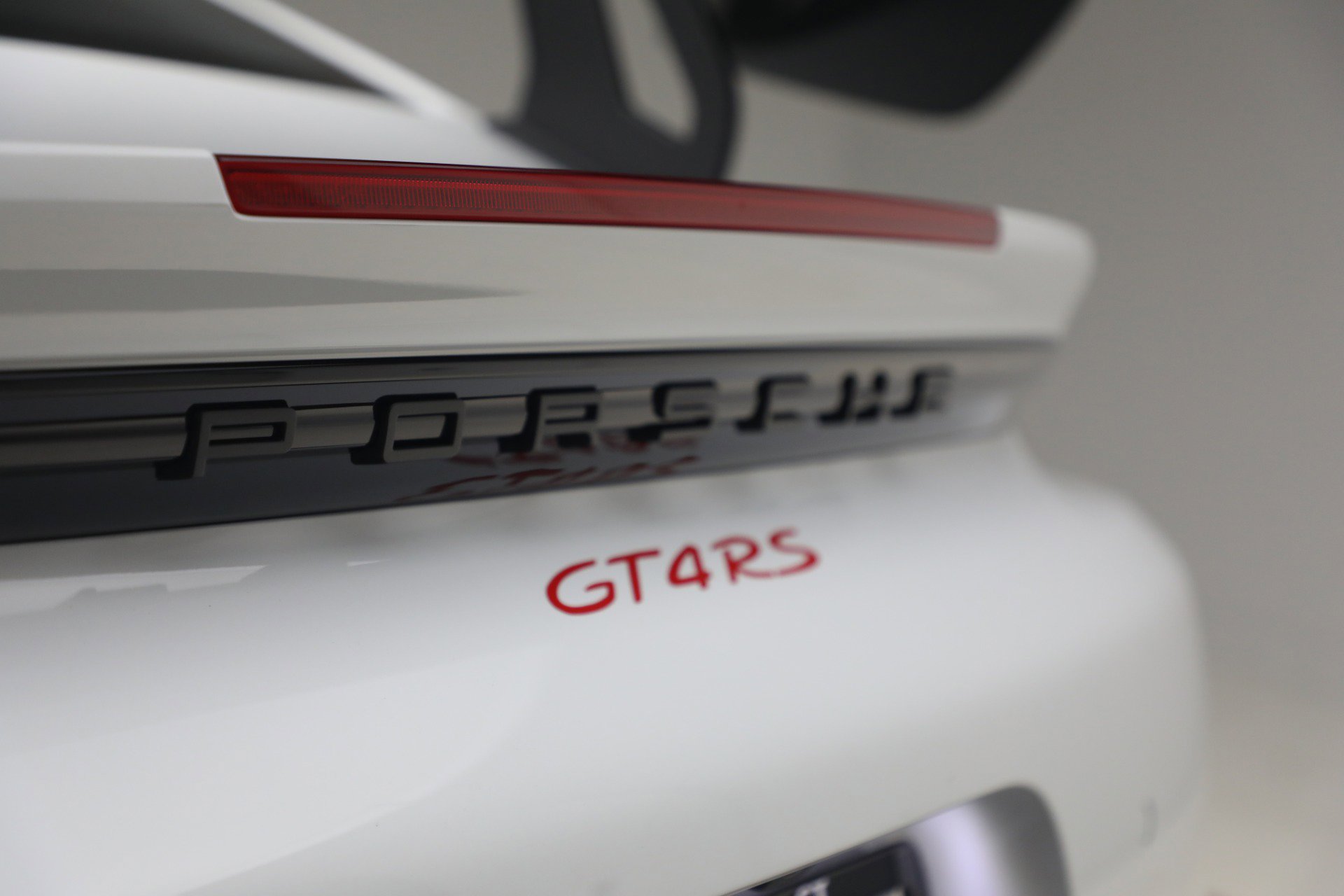 Used 2023 Porsche 718 Cayman GT4 RS RWD image 27