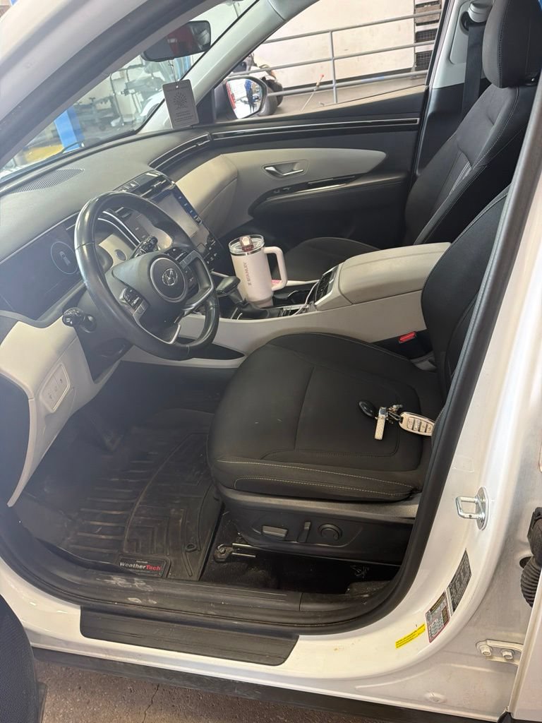 Used 2022 Hyundai Tucson SEL w/ Convenience Package FWD image 2