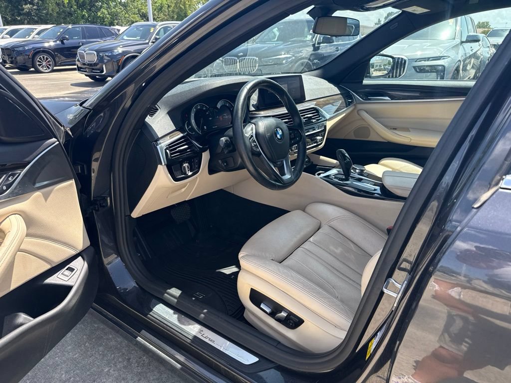 Used 2019 BMW 540i w/ Convenience Package RWD image 12
