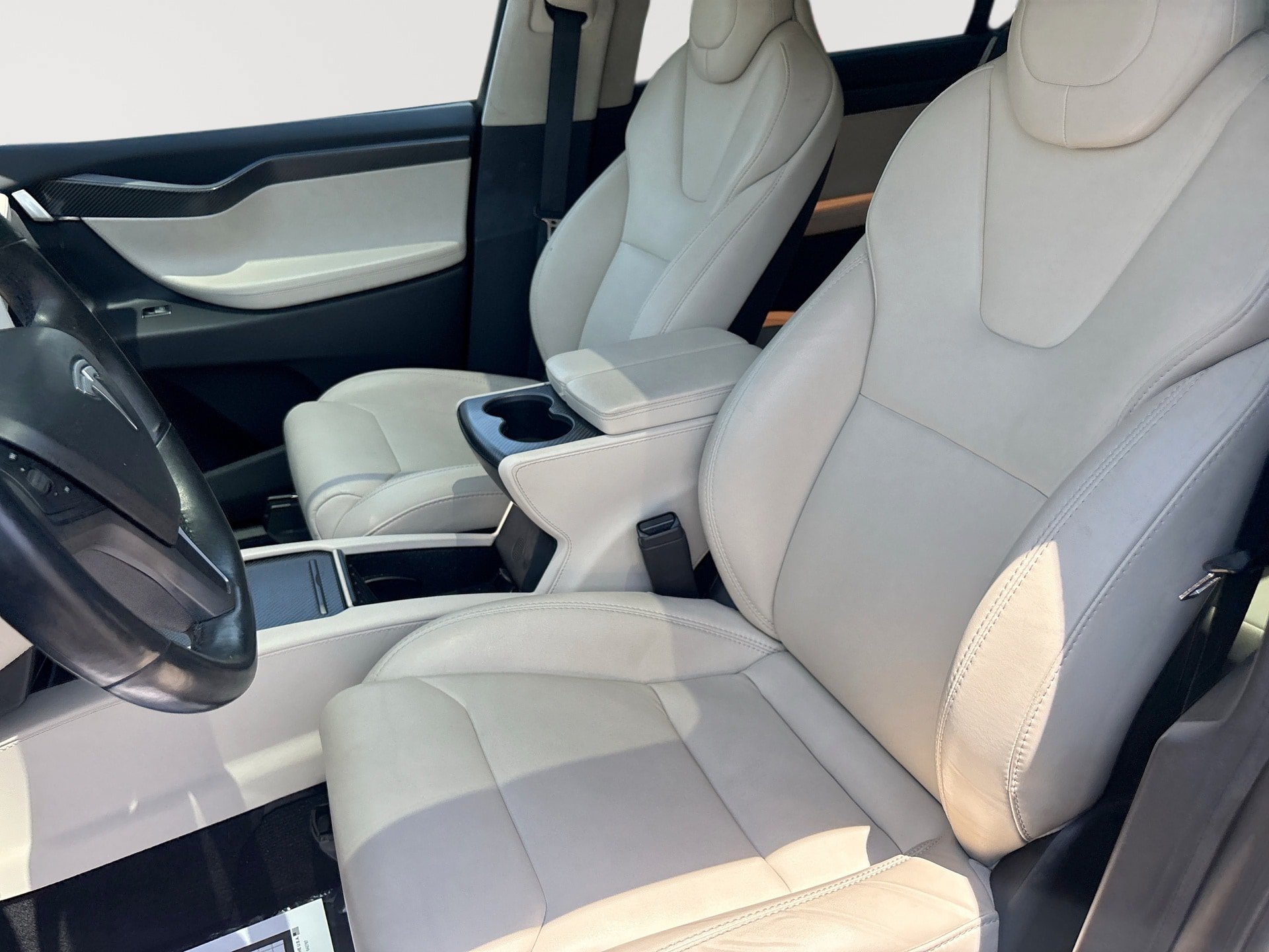 Used 2018 Tesla Model X 75D AWD/4WD image 13