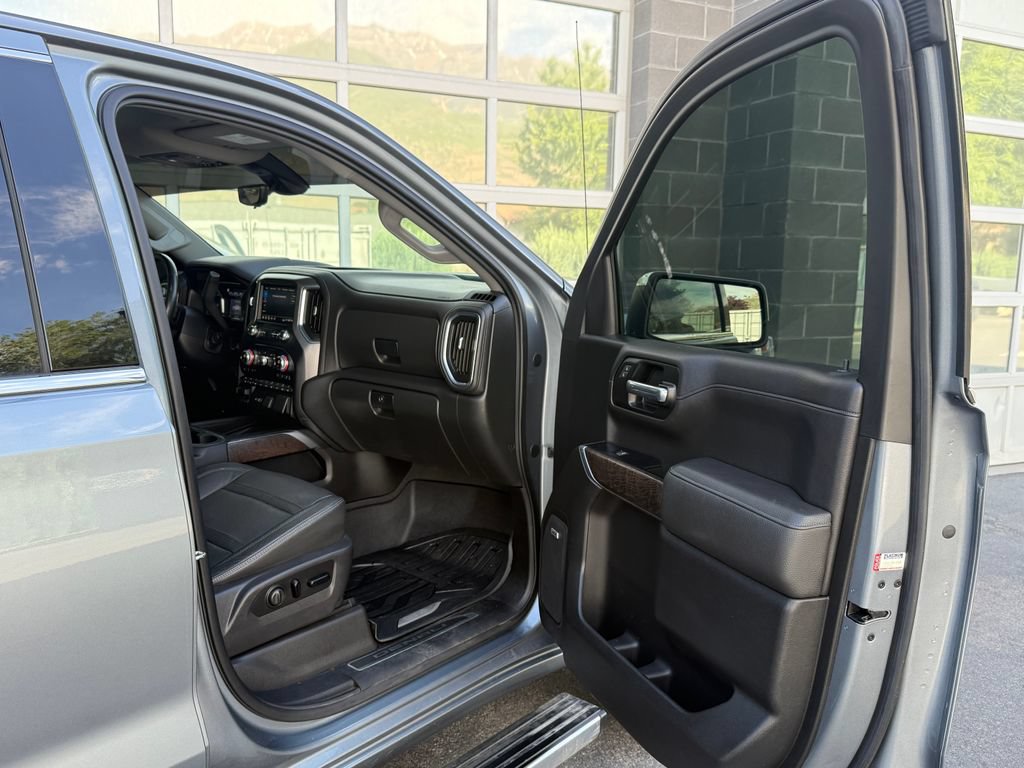Used 2019 GMC Sierra 1500 Denali w/ Denali Ultimate Package AWD/4WD image 45