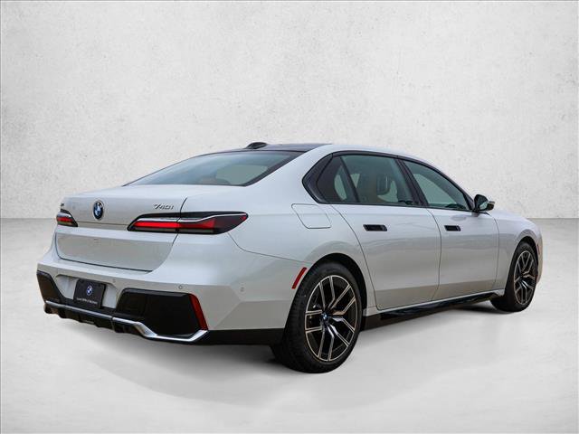 New 2026 BMW 740i xDrive AWD/4WD image 5