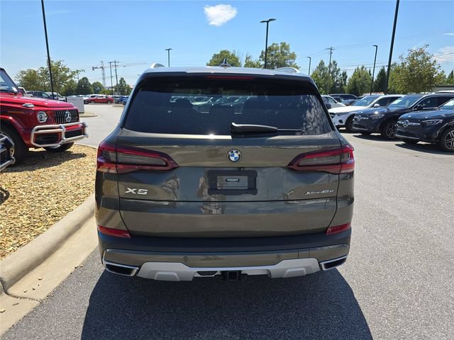 Used 2021 BMW X5 xDrive45e w/ Convenience Package AWD/4WD image 5